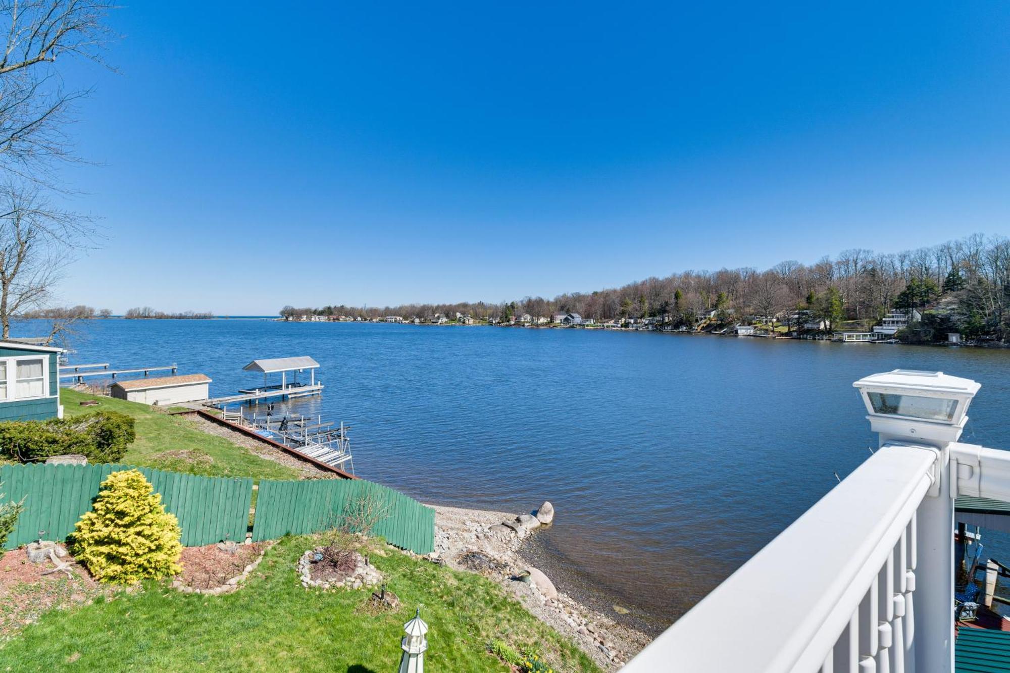 Waterfront Wolcott Vacation Rental With Deck And Views المظهر الخارجي الصورة