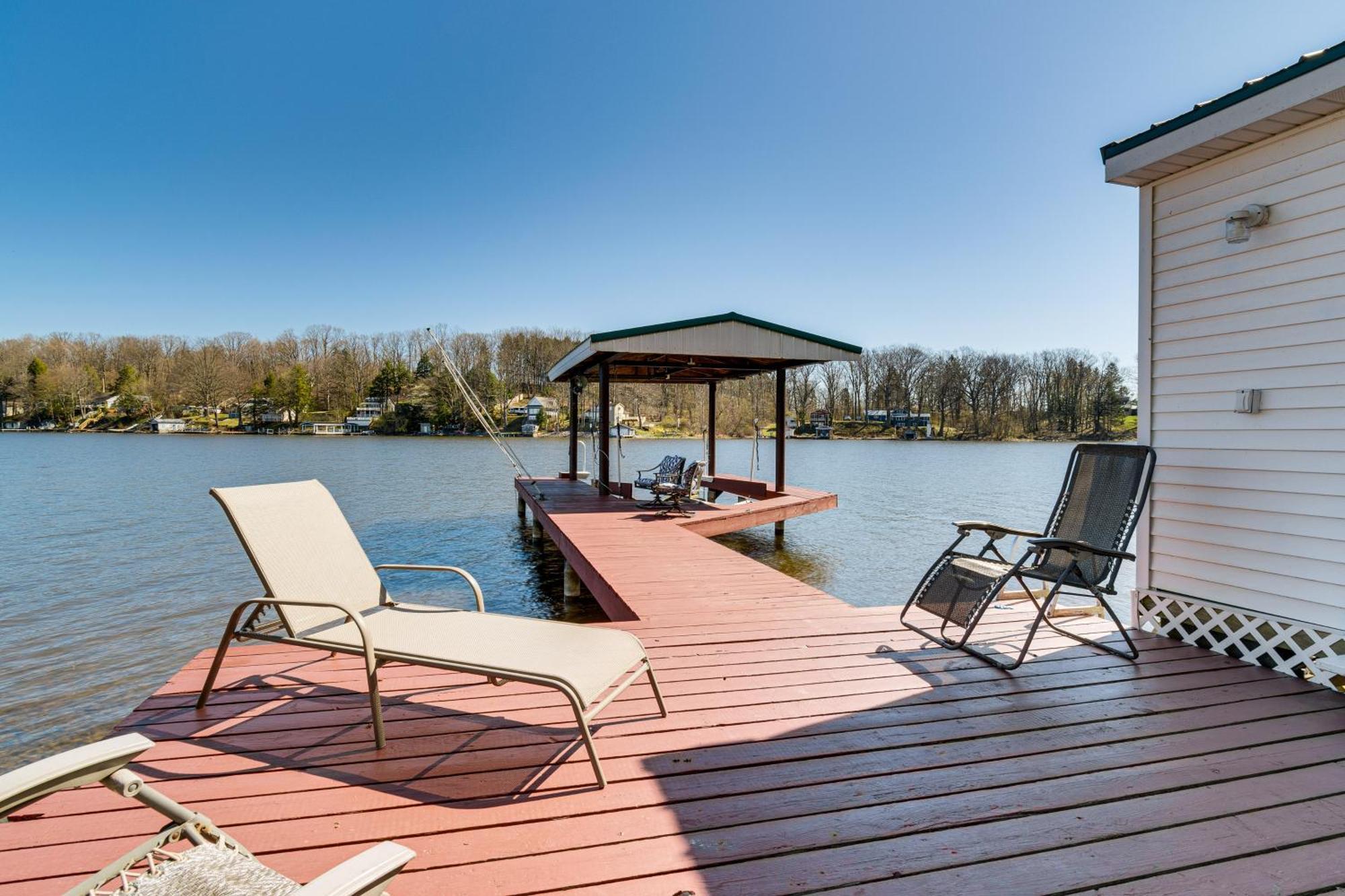 Waterfront Wolcott Vacation Rental With Deck And Views المظهر الخارجي الصورة