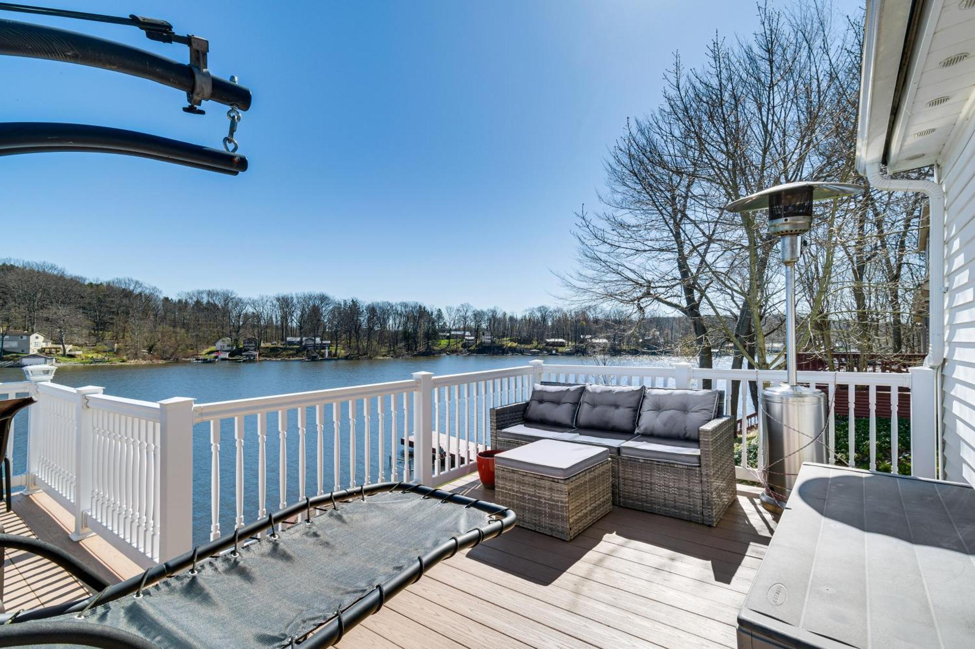 Waterfront Wolcott Vacation Rental With Deck And Views المظهر الخارجي الصورة