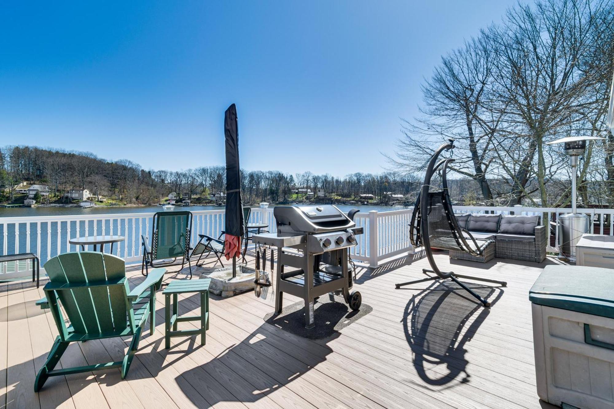 Waterfront Wolcott Vacation Rental With Deck And Views المظهر الخارجي الصورة